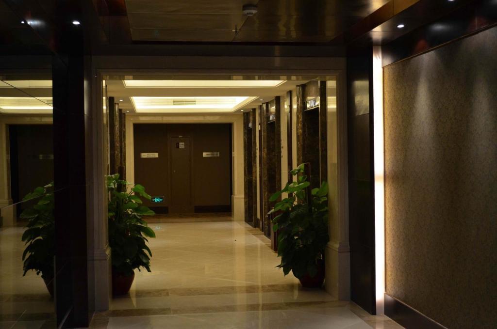 Vertical City Hotel Гуанчжоу Экстерьер фото